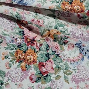 Ralph Lauren Allison queen flat sheet with ruffle 100% cotton